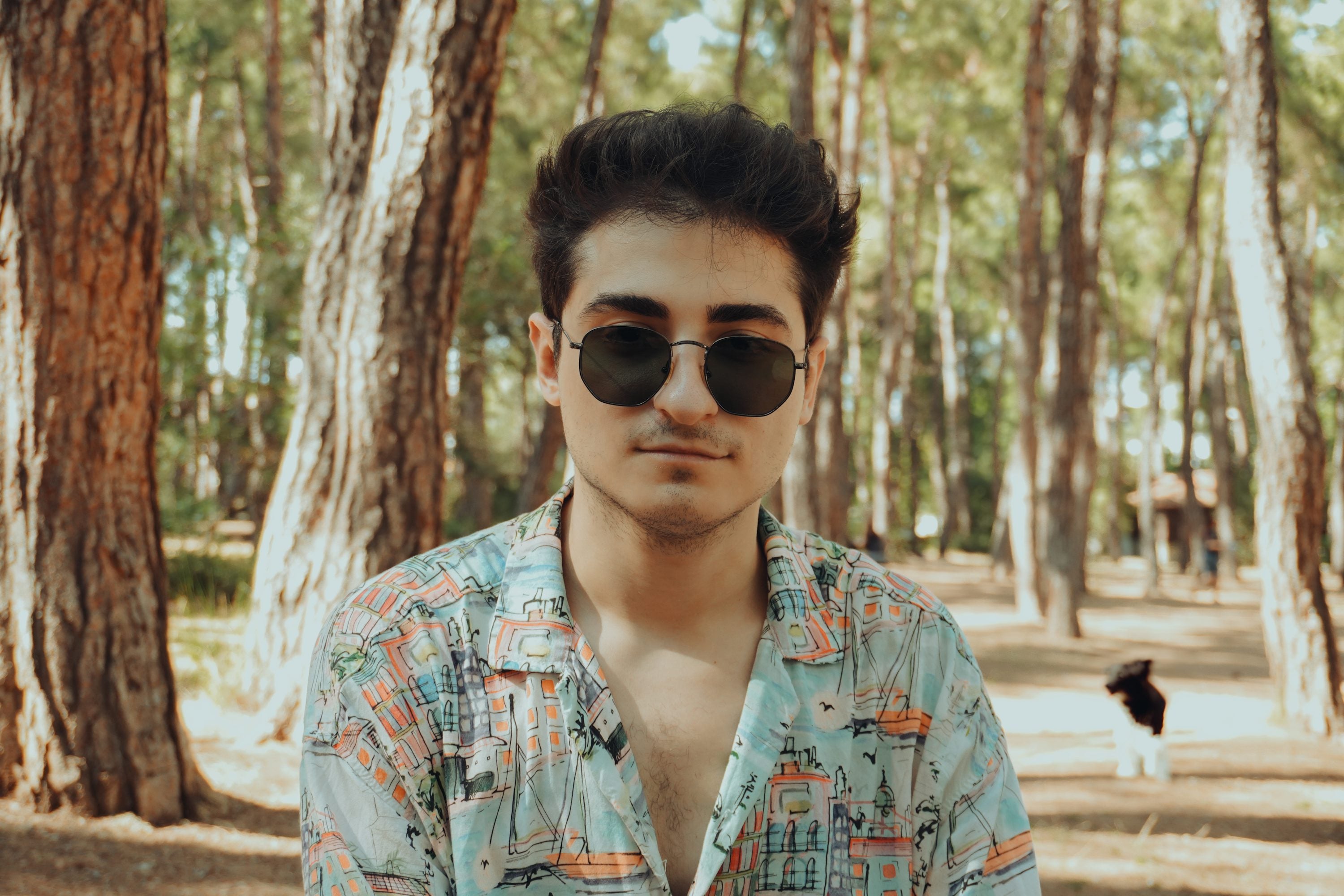 <em>Andrés M-Cali</em>